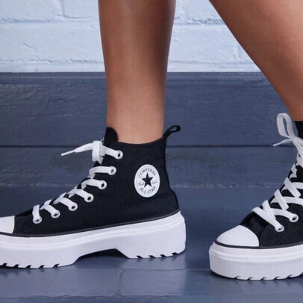 Converse Kids Black and White Platform Sneakers size 5